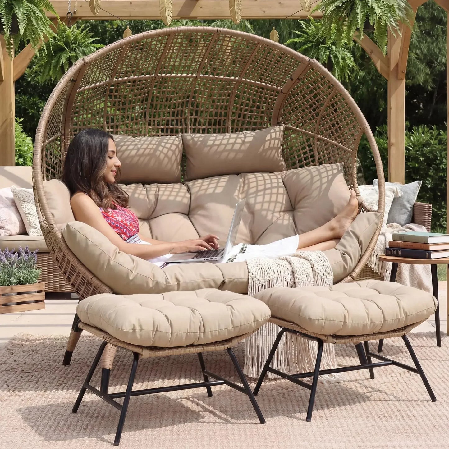 Indoor / Outdoor Stationary Oversized Double Egg Chair   6.5" Thick Padded Cushions, 2 Person Wicker Egg Loveseat Chair